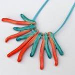 Statement Neckl..