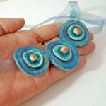 Blue necklace - azulado