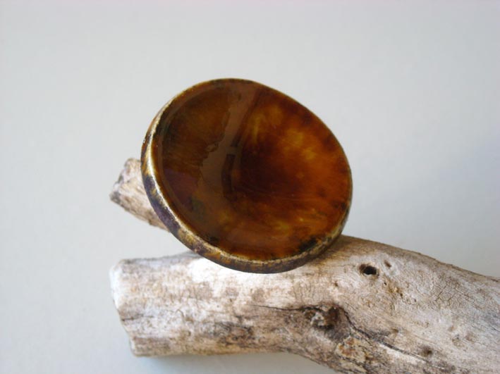 Round brown ring, fashion jewelry, ceramic